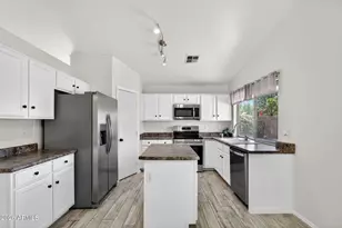 1365 W Vaughn Ave W, Gilbert, AZ 85233 - Photo 10