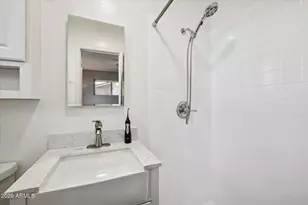 4908 E Granada Rd, Phoenix, AZ 85008 - Photo 10