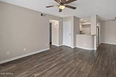 4410 N Longview Avenue #208, Phoenix, AZ 85014 - Photo 2