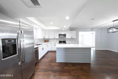 2144 S Los Feliz Drive, Tempe, AZ 85282 - Photo 4