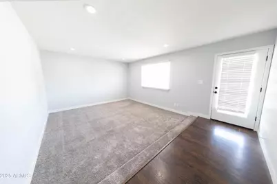 2144 S Los Feliz Drive, Tempe, AZ 85282 - Photo 1