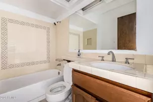 1010 E Becker Ln, Phoenix, AZ 85020 - Photo 18