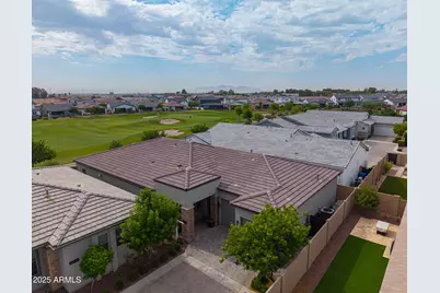 11243 N Northfield Street, Surprise, AZ 85388 - Photo 2