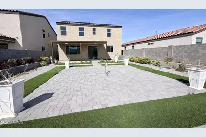 2439 W Kowalsky Lane, Phoenix, AZ 85041 - Photo 36