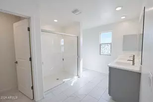 2439 W Kowalsky Ln, Phoenix, AZ 85041 - Photo 22