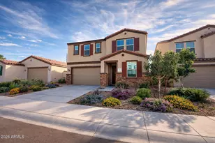 2439 W Kowalsky Ln, Phoenix, AZ 85041 - Photo 2