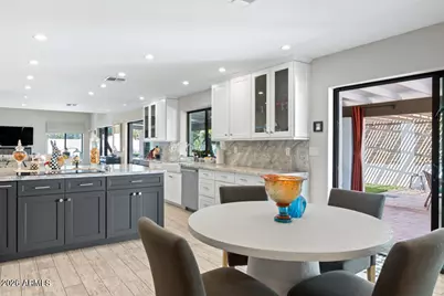 2502 E Montebello Avenue, Phoenix, AZ 85016 - Photo 10