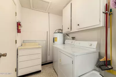 10426 W Ocotillo Drive, Sun City, AZ 85373 - Photo 24