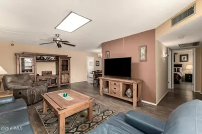 10426 W Ocotillo Drive, Sun City, AZ 85373 - Photo 6