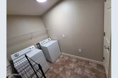 5350 E Deer Valley Drive #1249, Phoenix, AZ 85054 - Photo 10