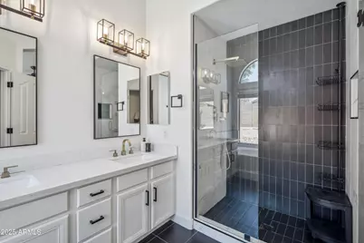 4440 E Tether Trail, Phoenix, AZ 85050 - Photo 16