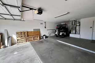 16068 W Glendora Ct, Surprise, AZ 85374 - Photo 32