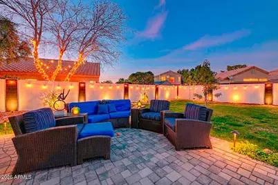 322 E Vaughn Avenue, Gilbert, AZ 85234 - Photo 6