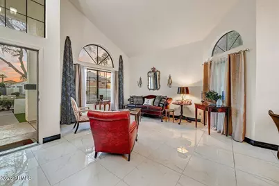 322 E Vaughn Avenue, Gilbert, AZ 85234 - Photo 8