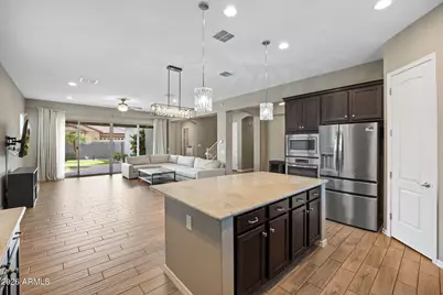 4527 E Skousen Street, Gilbert, AZ 85295 - Photo 14