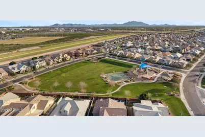 4527 E Skousen Street, Gilbert, AZ 85295 - Photo 32