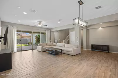 4527 E Skousen Street, Gilbert, AZ 85295 - Photo 4