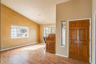 5643 Hole in 1 Dr, Prescott, AZ 86301 - Photo 6