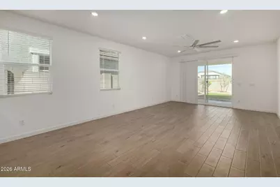 17628 W Mission Lane, Waddell, AZ 85355 - Photo 6