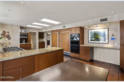 119 W Keim Drive, Phoenix, AZ 85013 - Photo 10