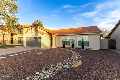 705 S Monterey Street, Gilbert, AZ 85233 - Photo 4