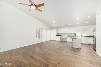 3920 W Columbine Drive, Phoenix, AZ 85029 - Photo 8