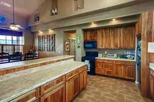 10685 E Valley View Dr, Cornville, AZ 86325 - Photo 14