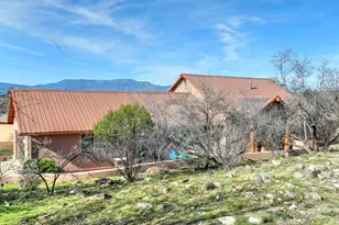 10685 E Valley View Dr, Cornville, AZ 86325 - Photo 2