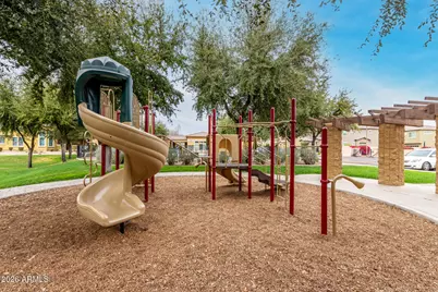 15240 N 142nd Avenue #1080, Surprise, AZ 85379 - Photo 12