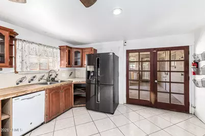2100 E Alpine Circle, Mesa, AZ 85213 - Photo 10
