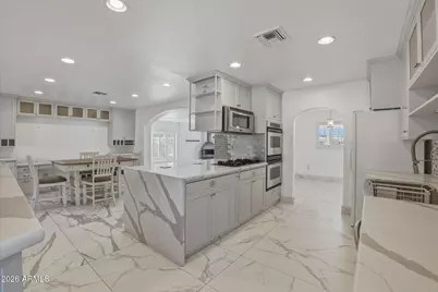 1532 W Loma Lane, Phoenix, AZ 85021 - Photo 2