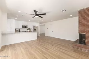 3 E Erie Dr, Tempe, AZ 85282 - Photo 8