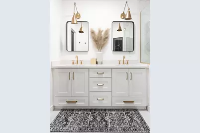 3830 E Devonshire Avenue, Phoenix, AZ 85018 - Photo 12