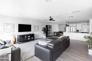 3830 E Devonshire Ave, Phoenix, AZ 85018 - Photo 22