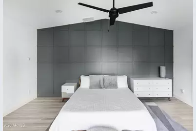 3830 E Devonshire Avenue, Phoenix, AZ 85018 - Photo 16