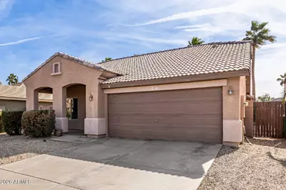 15573 W Shiloh Avenue, Goodyear, AZ 85338 - Photo 2