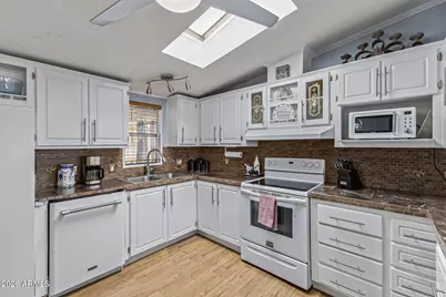 19802 N 32nd Street N #OFC, Phoenix, AZ 85050 - Photo 12