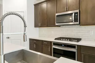 33908 N Beeblossom Trail, San Tan Valley, AZ 85144 - Photo 10