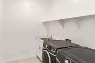 33908 N Beeblossom Trail, San Tan Valley, AZ 85144 - Photo 20