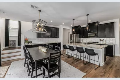 14140 W Valentine Street, Surprise, AZ 85379 - Photo 4