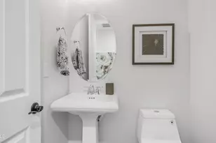 10064 E Satellite Dr, Mesa, AZ 85212 - Photo 32