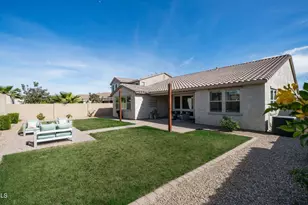 10064 E Satellite Dr, Mesa, AZ 85212 - Photo 40