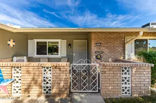 10212 W Royal Oak Rd, Sun City, AZ 85351 - Photo 4