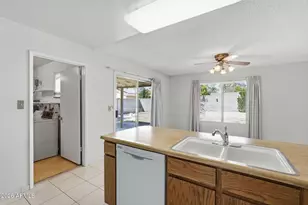 1012 W Montoya Ln, Phoenix, AZ 85027 - Photo 4