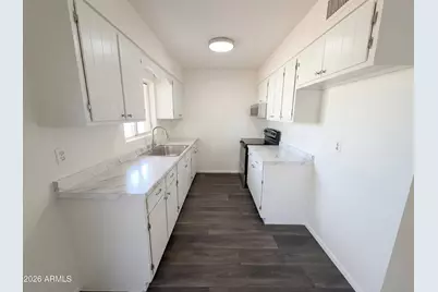 4150 W Medlock Drive, Phoenix, AZ 85019 - Photo 2