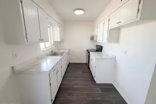 4150 W Medlock Dr, Phoenix, AZ 85019 - Photo 2