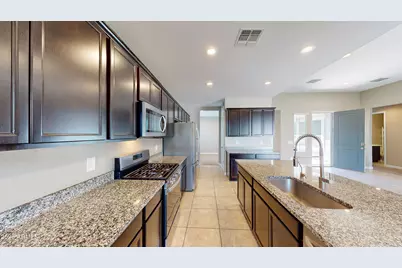 38212 W Santa Monica Avenue, Maricopa, AZ 85138 - Photo 10