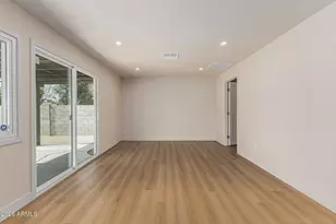 3515 E Winchcomb Dr, Phoenix, AZ 85032 - Photo 6