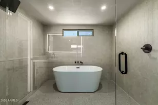 3515 E Winchcomb Dr, Phoenix, AZ 85032 - Photo 6