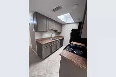 8888 N 47th Avenue #239, Glendale, AZ 85302 - Photo 8